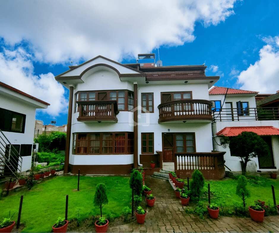 Banglow in Khumaltar