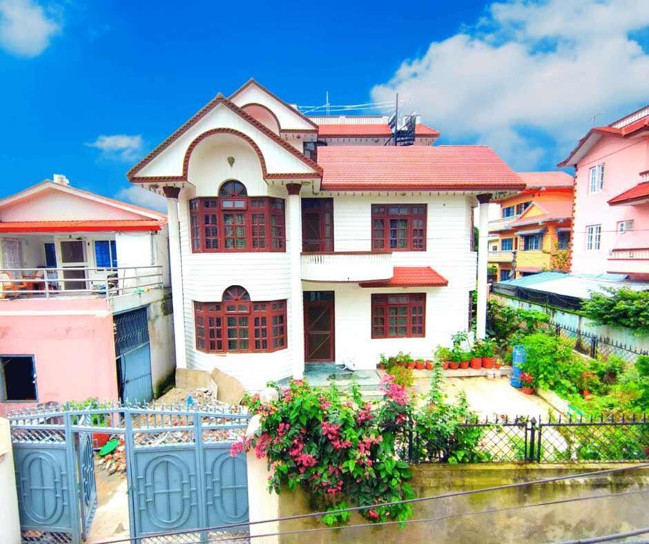 Banglow in Pani Pokhari